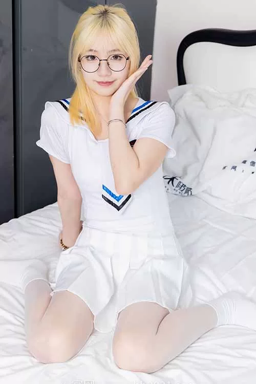 美腿/足控 袜啵啵-小甜豆-高跟长靴、白棉袜薄白丝【150p1v+1.7G】