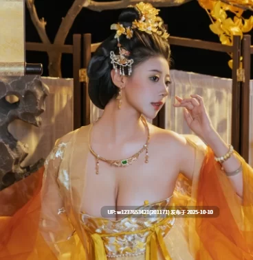 自拍 [中秋劲爆]顶级颜值 [奈汐酱 ]金笺寄月，超大尺度露阴丁字裤勒BB【1+4.18g】