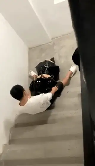 自拍 奇葩猎奇小视频 目中无人篇 part4【202V+6.94G】