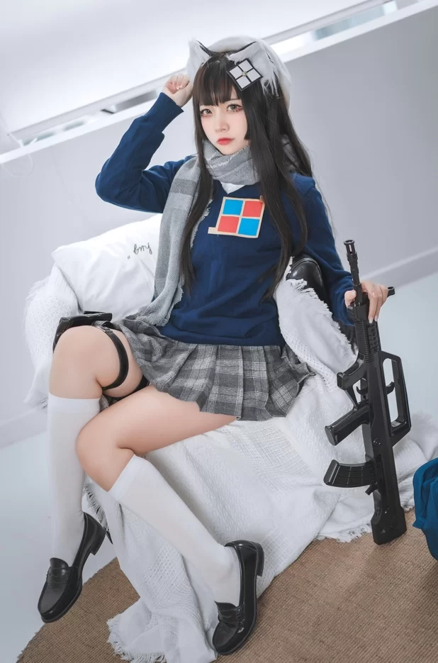 国产coser 二佐Nisa - 少女前线 95式JK 13P-194M【13P+194M】