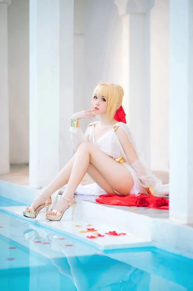 国产coser 焖焖碳 - FGO 尼禄睡裙 27P-239M【27P+239M】