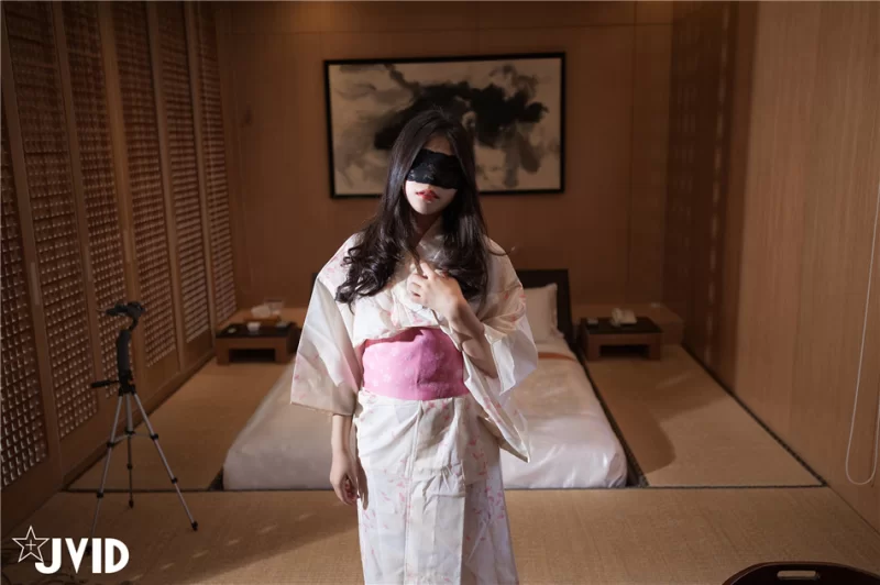 美女御姐 jvid顶级大尺度极品美乳女神掉掉日式浴衣紧缚凌辱调教 电【2+1198MB】