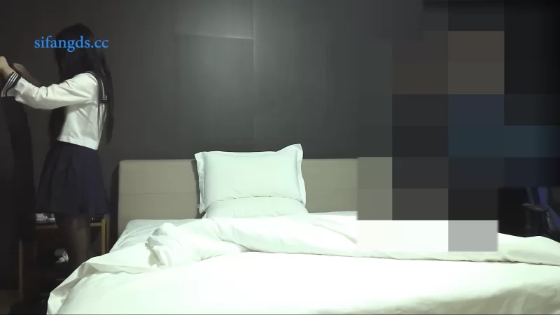 自拍 （yukiko探花原创）大学生jk黑丝妹子【1v+1.55G】