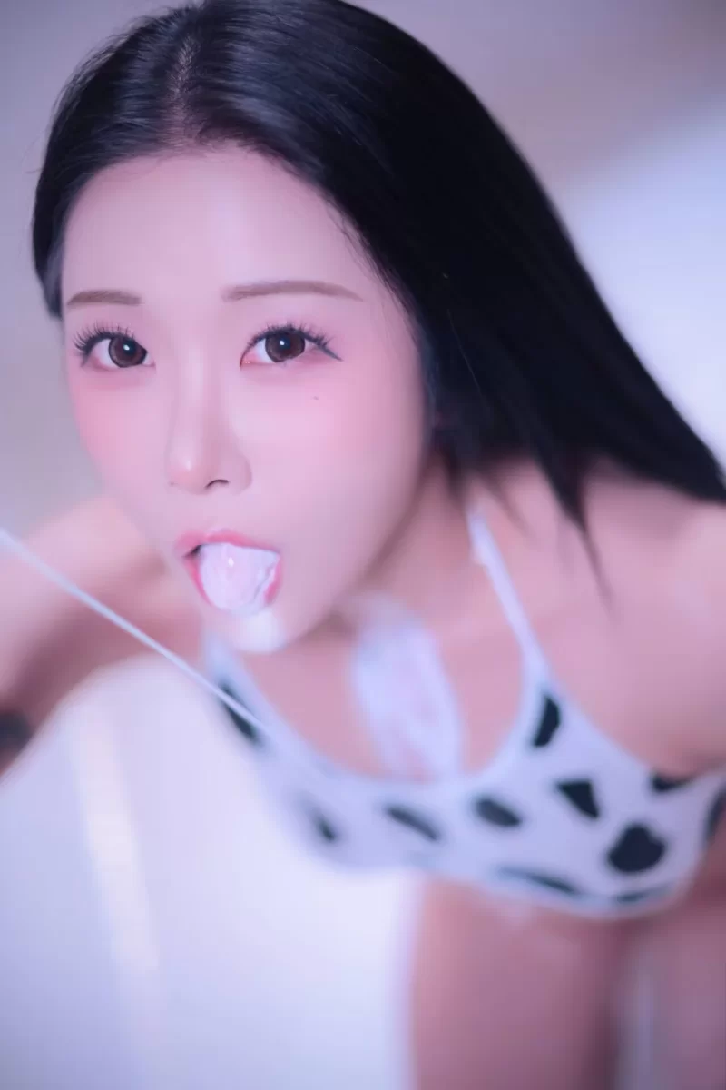 日韩模特 Bomi (보미) - Milk Body【90P+851M】