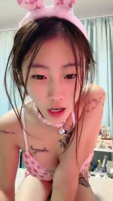 美女御姐 新品福利，阿黑颜小母狗，舞蹈女学生[06年美少女]道具【2+3271MB】