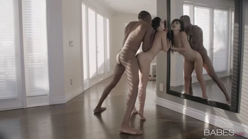 各种玩法 黑人亚裔各种姿势【2v+3.7g】