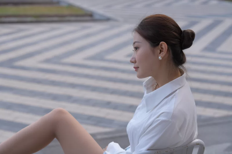 国产模特 街拍模特 若雨15 一只麋鹿摄影作品 - 浅蓝色短裙职业制服【831P+1V+图片15G+视频12G】