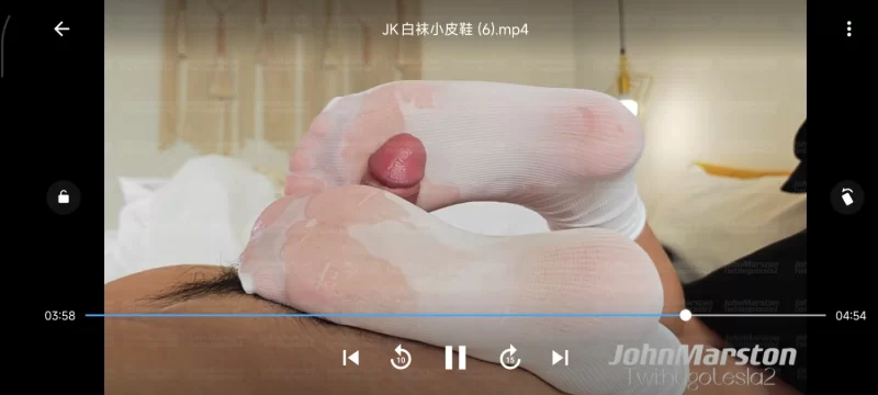 美腿/足控 hugotesla2 皮鞋白袜足交视频【13v+4.9g】