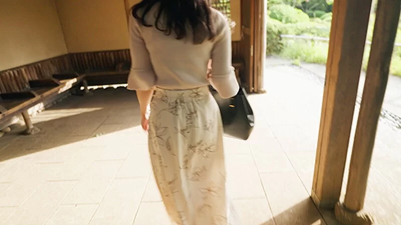 日韩AV FC2-PPV-3108899 高学歴看護学部に通う美白で巨乳な女子大生【1V+3270MB】