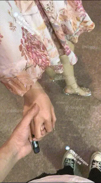 自拍 江南第一深情 最新026号女主！00年良家 高跟鞋御姐风【37V+1.26G】