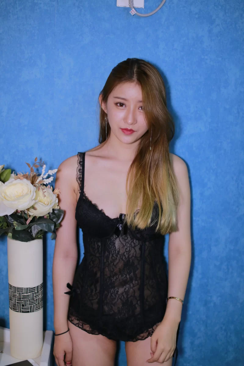 无水印 顶级高品质女神 大尺度艺术私拍 露点【463P+1.7G】