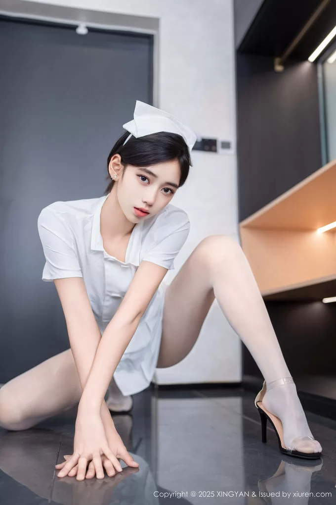 国产模特 VOL.371 时安安 白色护士【75P+642MB】