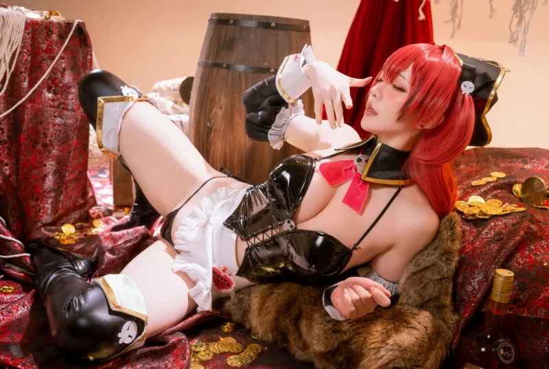 Cosplay 星之迟迟_6月 NlKKE 马斯特 [54P+1V]【54P+1V+1.1g】