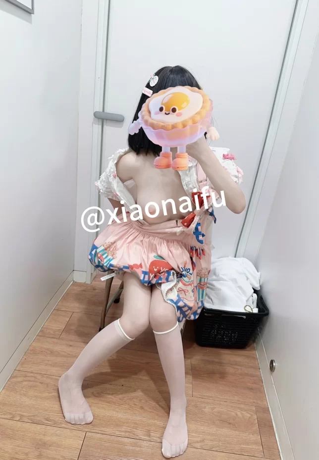 国产模特 小奶芙 推特合集【60P+11V+22M】