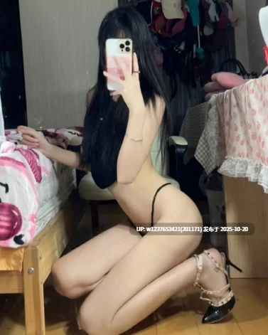 自拍 [微密圈]抖音软萌萝莉[囧静]天然身材，极致翘臀-合集【1+2.15g】