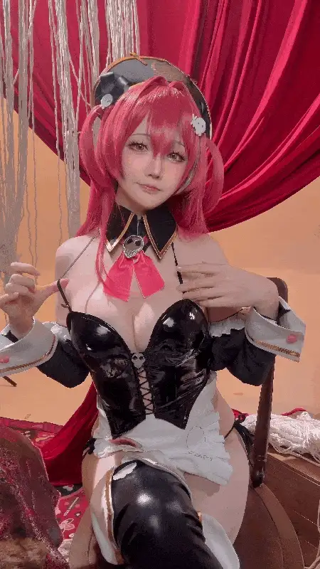 Cosplay 星之迟迟_6月 NlKKE 马斯特 [54P+1V]【54P+1V+1.1g】