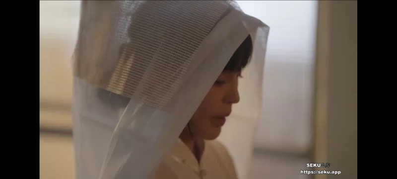 强迫 大奶新寡嫂子玩跳蛋被发现后灵堂草逼-未亡人在灵堂偷情遗照前被猛干骚B-钟婉冰【1v+800m】