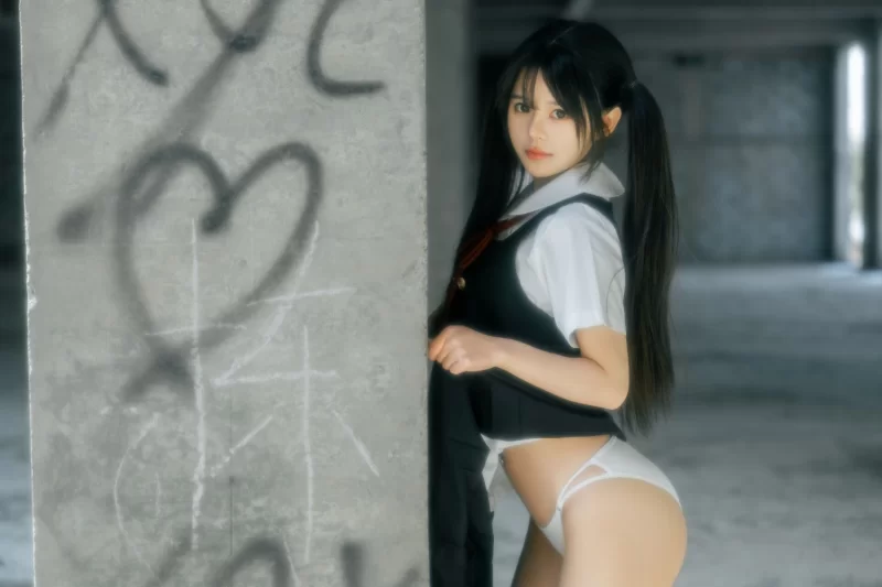 国产coser rua阮阮 失乐园 [55P-687MB]【55P+687M】