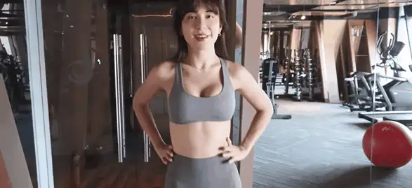 自拍 极品混血御姐女神-露娜妈妈-性感混血瑜伽宝贝和教练【1V+84M】