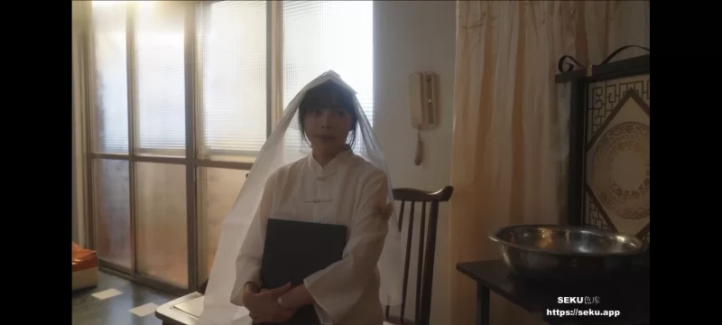 强迫 大奶新寡嫂子玩跳蛋被发现后灵堂草逼-未亡人在灵堂偷情遗照前被猛干骚B-钟婉冰【1v+800m】