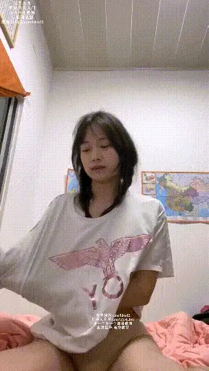 女大学生 湖北黄石露脸小母狗儿，在武汉读职校跟所谓的男友各种【1v+1.5G】