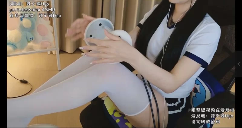ASMR 辣不辣Hyo - 体操服白丝膝枕耳【1+252MB】