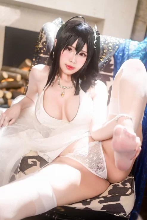 国产模特 KaYa萱 - Taihou Wedding Dress【25P+30M】