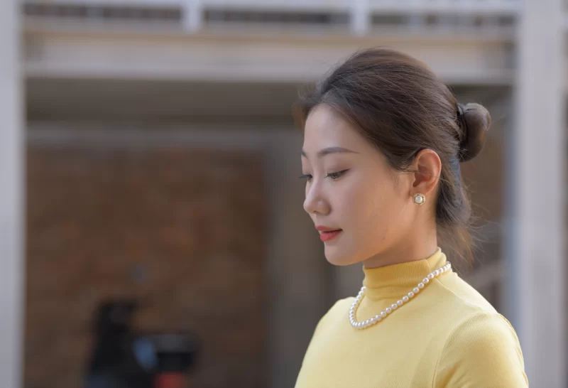 国产模特 街拍模特 若雨12 黄衫+白色包臀裙【765P+12.7G】