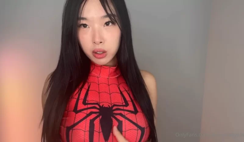 自拍 Onlyfans[ElleLee〗高颜御姐被白人黑鬼征服红包塞美元也是【3v+770M】