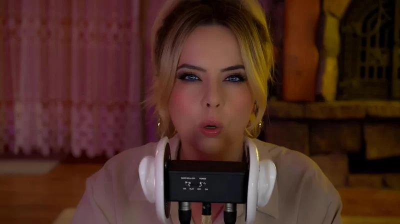 ASMR 欧美熟女 TRINKI ASMR【2+706M】