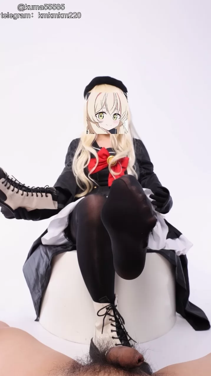 美腿/足控 碧蓝档案教授cos，白靴黑丝足交❤️【1v+526mb】