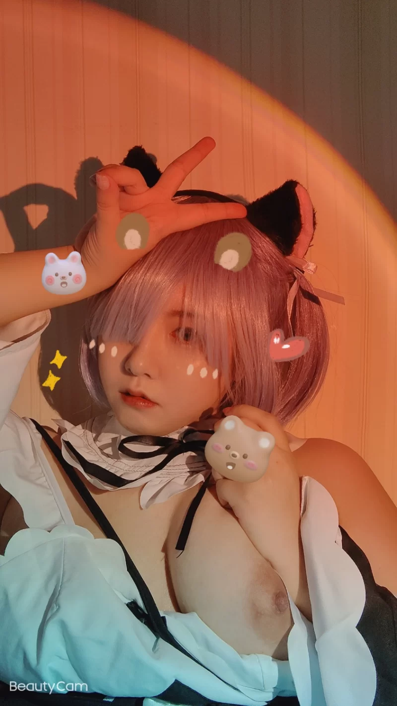 合法萝莉 漫展认识的小姐姐 雷姆  附其他细节部分预览图【88+180】