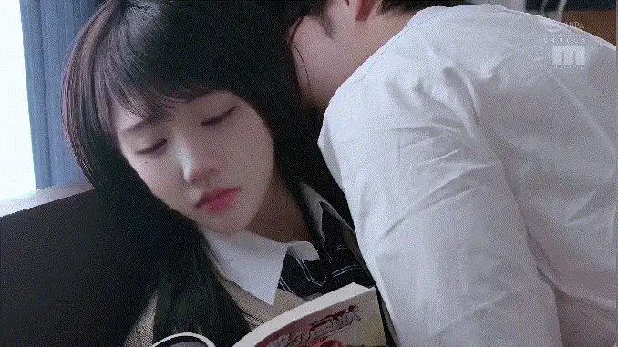 高颜值 (AI换脸-绝+++)[井川里予]年轻辣妹子闯入我家漫画真人版!【1V+1.46G】